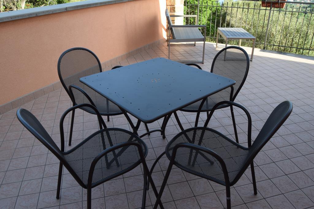 Al Boschetto Apartman Scario Kültér fotó
