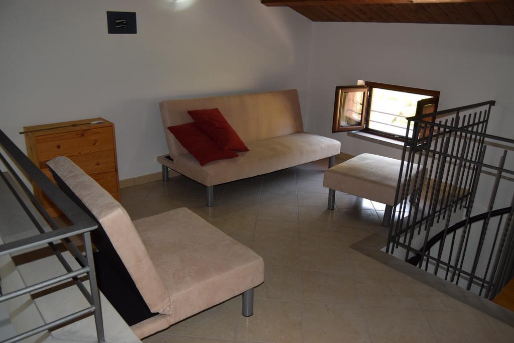 Al Boschetto Apartman Scario Kültér fotó