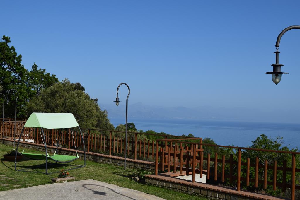 Al Boschetto Apartman Scario Kültér fotó