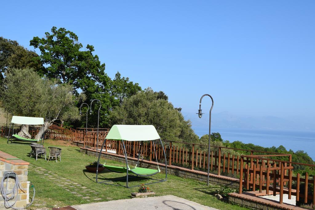 Al Boschetto Apartman Scario Kültér fotó